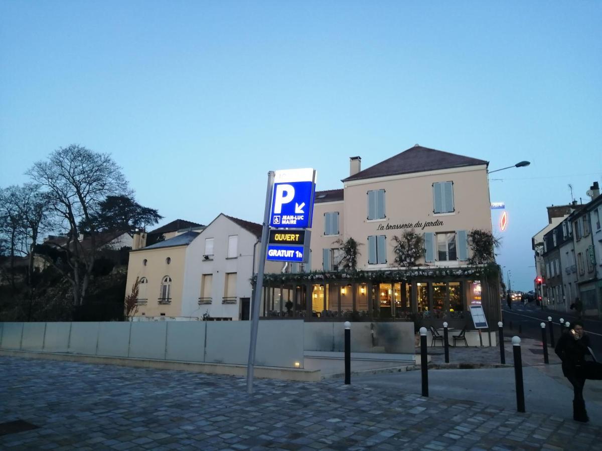 Le Cosy & Boise De Pontoise Apartment Ngoại thất bức ảnh